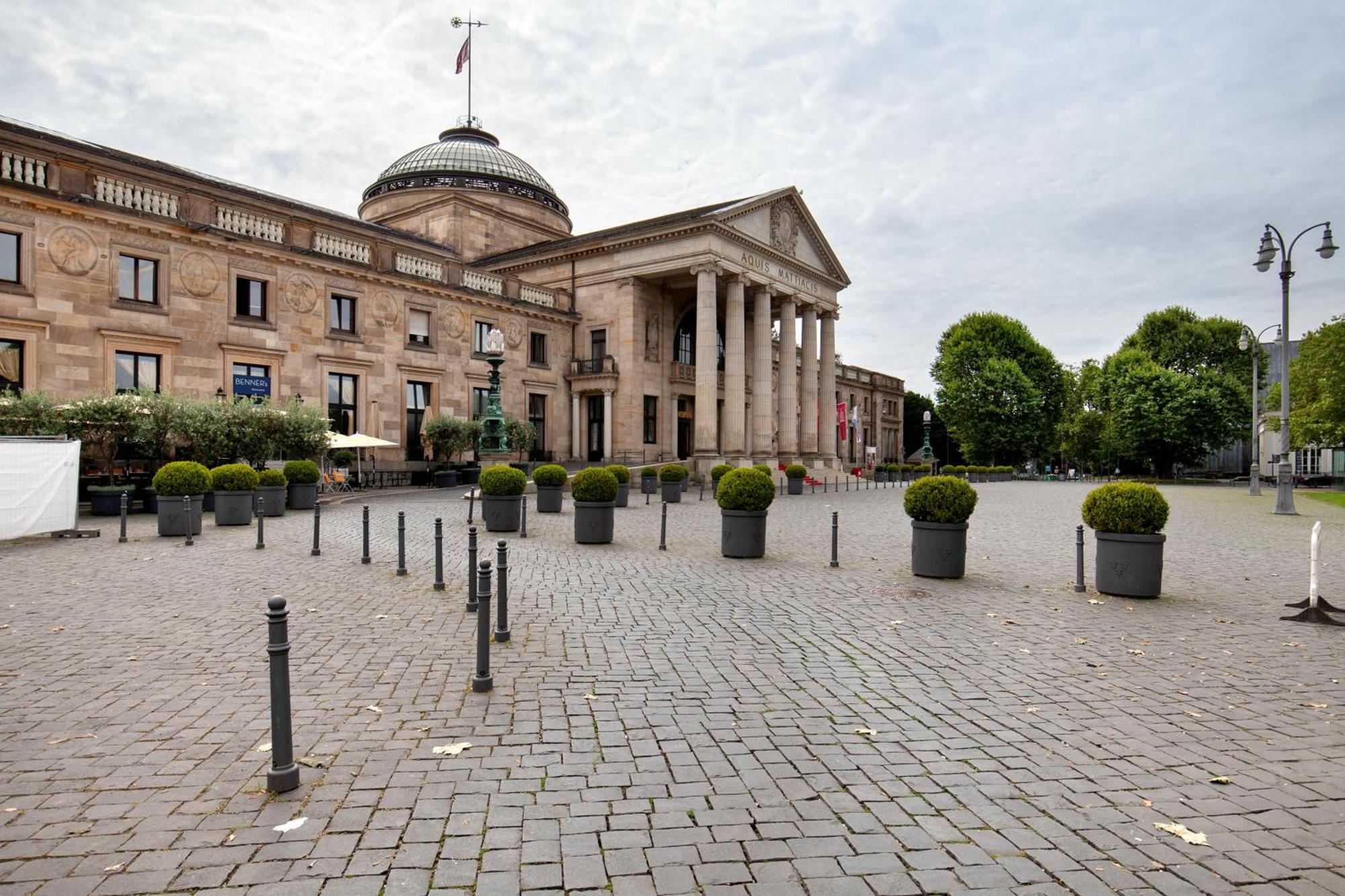 Charmante Stadtwohnung Im Zentrum Wiesbaden Extérieur photo